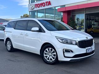2019 Kia Carnival S People Mover (Clear White) Pre-Owned Car Thumbnail